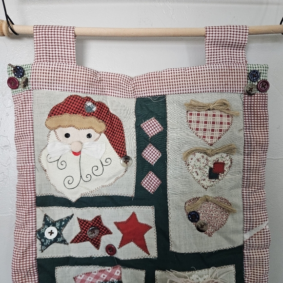 Rustic Christmas Festive Patchwork Wall Hanging Scroll Country Santa Stocking - Picture 3 of 7